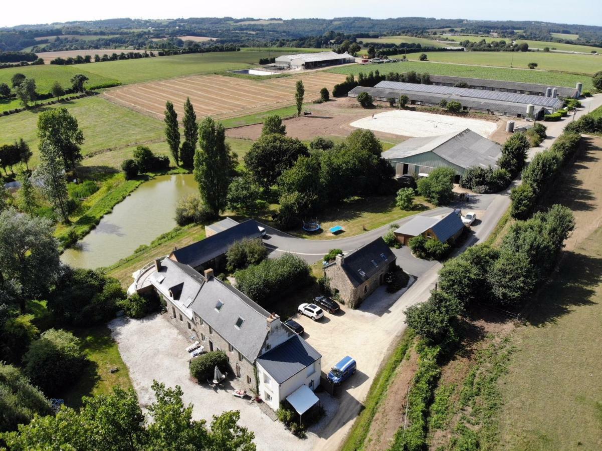 Gites De La Haie Plouégat-Moysan Buitenkant foto
